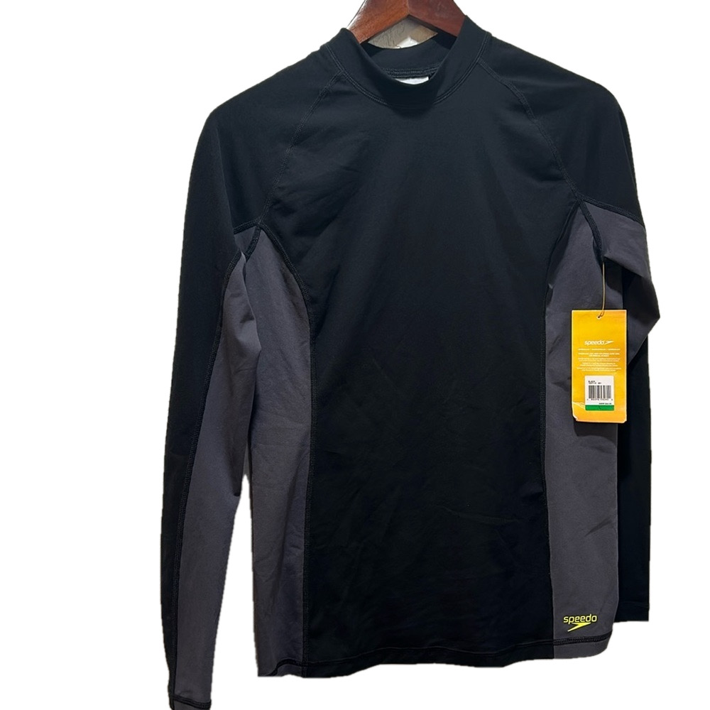 SPEEDO  long sleeve black fitness tops size L NWOT..